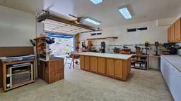 listing-thumbnails