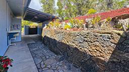 listing-thumbnails