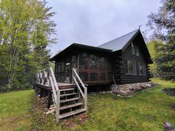 listing-thumbnails