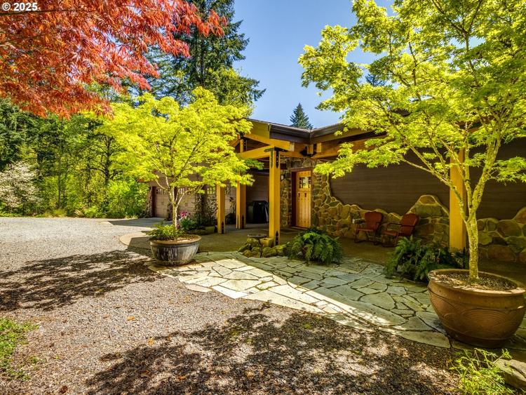 Green Homes for Sale - Oregon City, United States Green Home