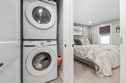 listing-thumbnails