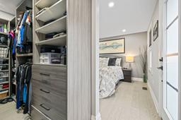listing-thumbnails
