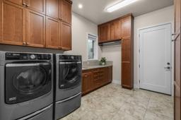 listing-thumbnails