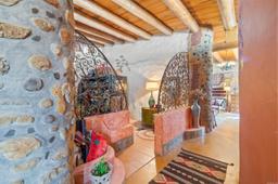 listing-thumbnails