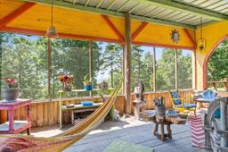 listing-thumbnails