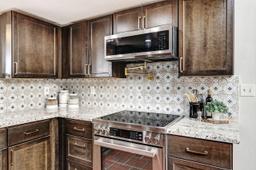 listing-thumbnails