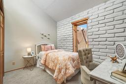 listing-thumbnails