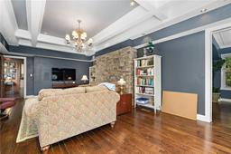listing-thumbnails