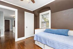 listing-thumbnails