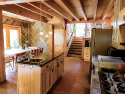 listing-thumbnails