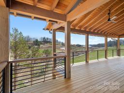 listing-thumbnails