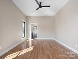 listing-thumbnails