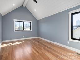 listing-thumbnails