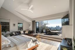 listing-thumbnails