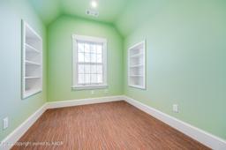 listing-thumbnails