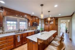 listing-thumbnails