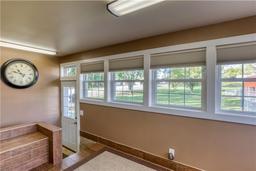 listing-thumbnails