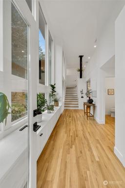 listing-thumbnails