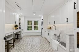 listing-thumbnails