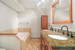 listing-thumbnails