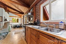 listing-thumbnails
