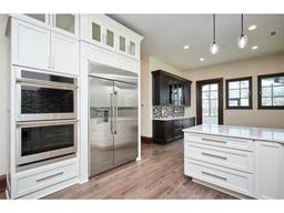 listing-thumbnails