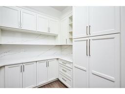 listing-thumbnails