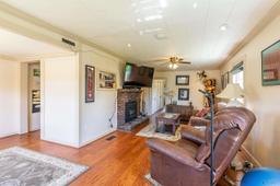 listing-thumbnails