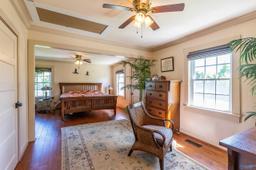 listing-thumbnails