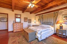 listing-thumbnails