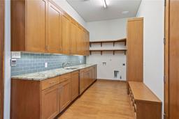 listing-thumbnails