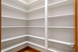 listing-thumbnails