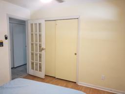listing-thumbnails