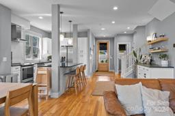 listing-thumbnails