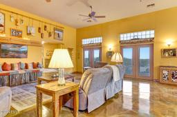 listing-thumbnails