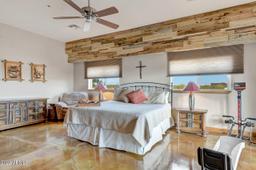 listing-thumbnails