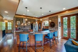 listing-thumbnails