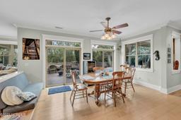 listing-thumbnails