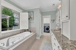 listing-thumbnails
