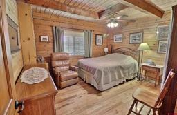 listing-thumbnails