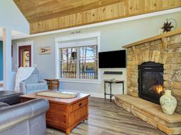listing-thumbnails