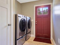 listing-thumbnails