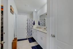 listing-thumbnails