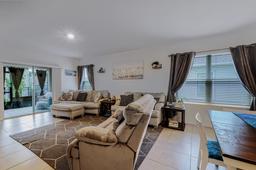 listing-thumbnails
