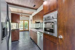 listing-thumbnails
