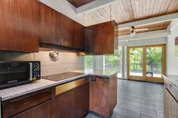 listing-thumbnails