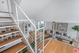 listing-thumbnails