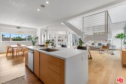 listing-thumbnails