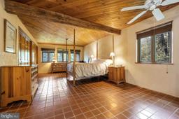 listing-thumbnails