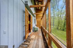 listing-thumbnails